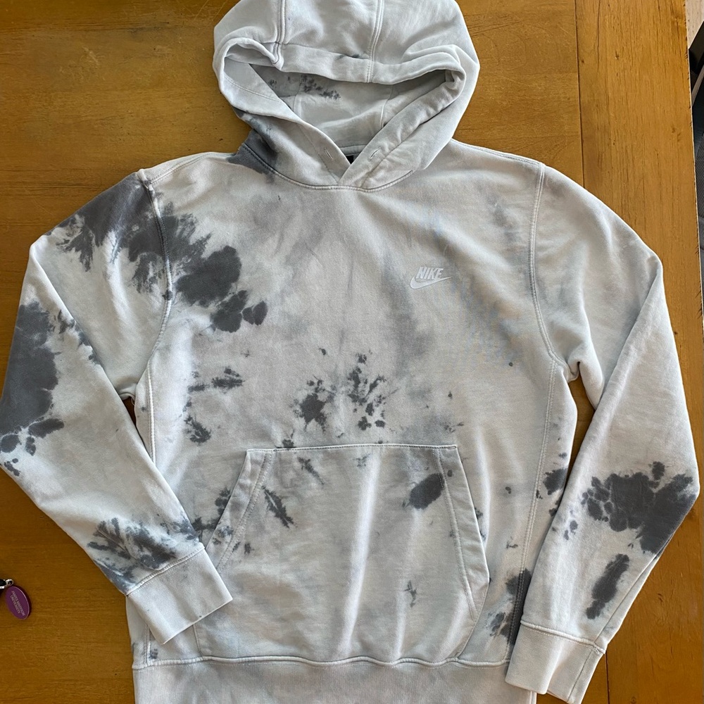 Nike gray tie dye hoodie size small